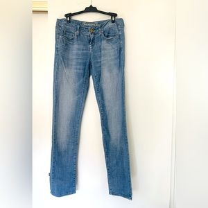 Denim boyfriend style jeans